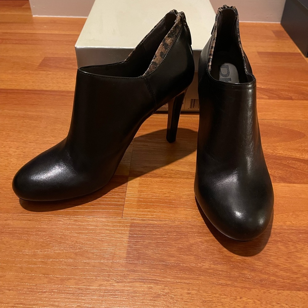 DKNY Ankle Booties Heeled Boots Black